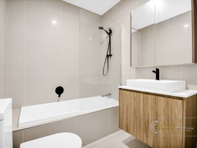 1 / 69 Great western Highway, Kingswood