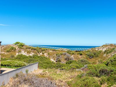 28 Compass Circle, Yanchep