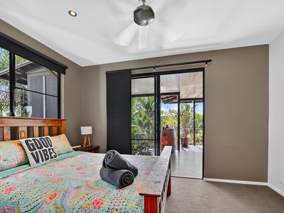 86 Gloucester Avenue, Hideaway Bay