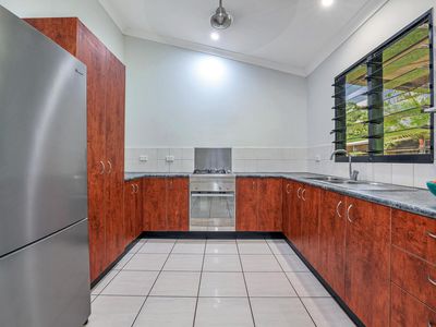 321 Beddington Road, Herbert