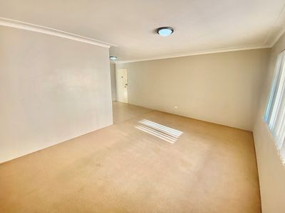 4 / 1 Wiruna Crescent, Narwee