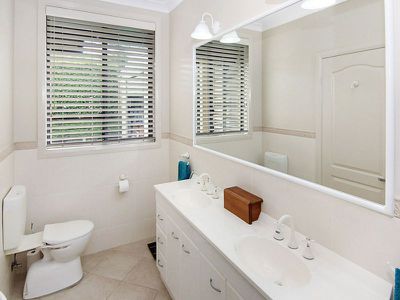 62 Wamara Crescent, Forster