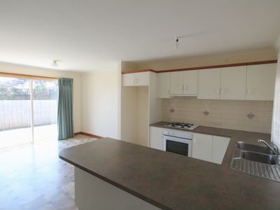 2 / 18 Kielli Drive, Warrnambool