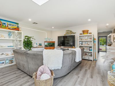 12 Pavarotti Vista, Hammond Park