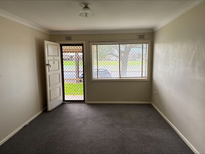 2 / 27 Lynch Street, Parkes