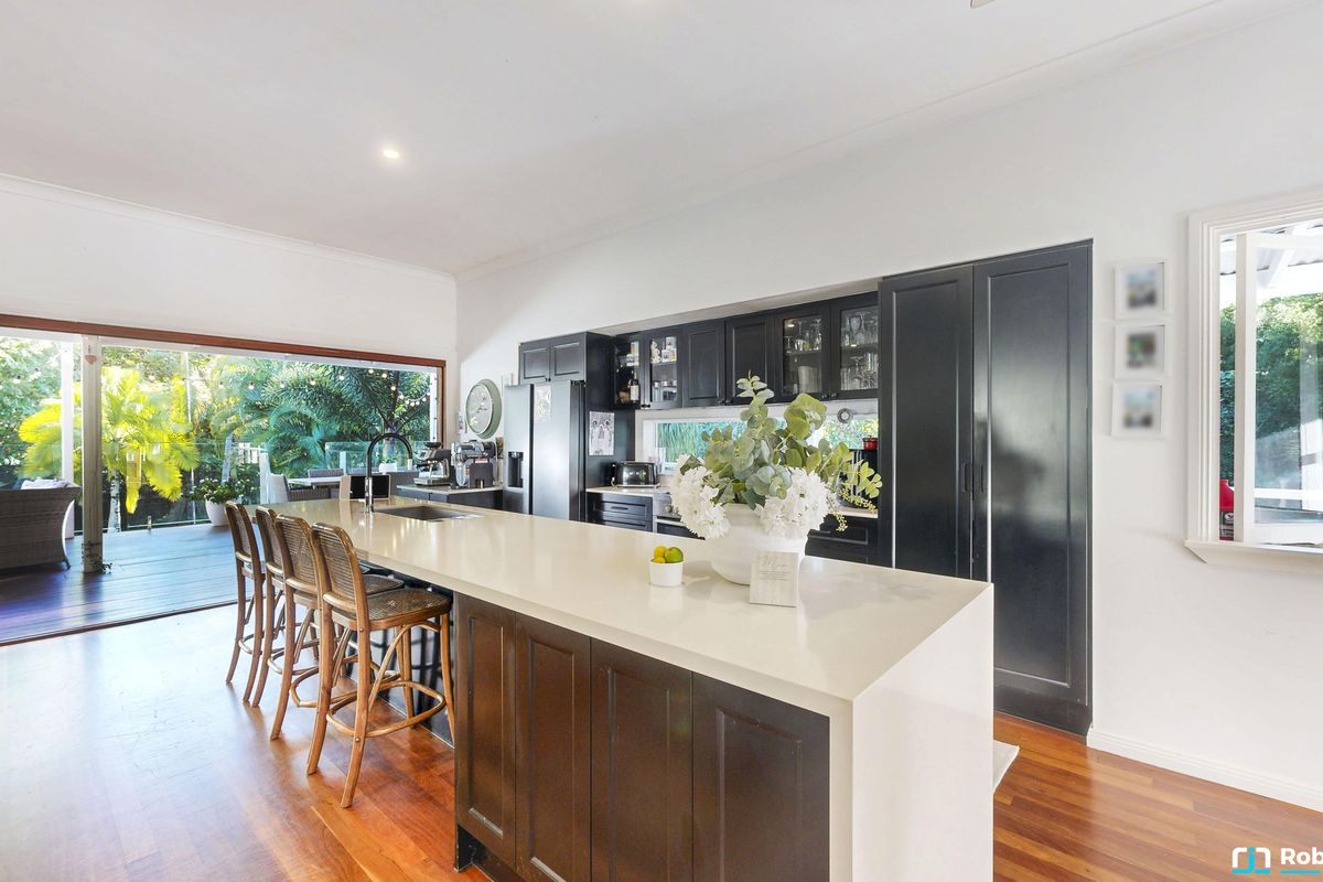 2 Ashdown Crt, Tinbeerwah