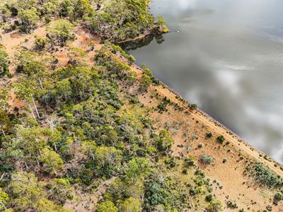3340 Lake Leake Road, Lake Leake