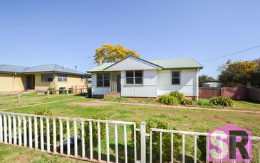 4 Abercrombie Street , Guyra