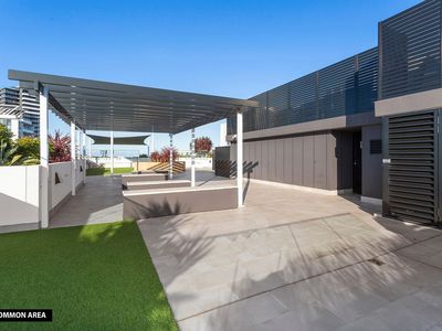 801 / 49 Denison Street, Wollongong