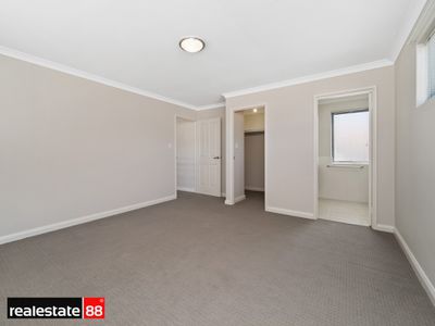 2 / 42 Gladstone Road, Rivervale