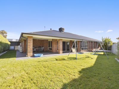 18 Delhi Street, Seymour