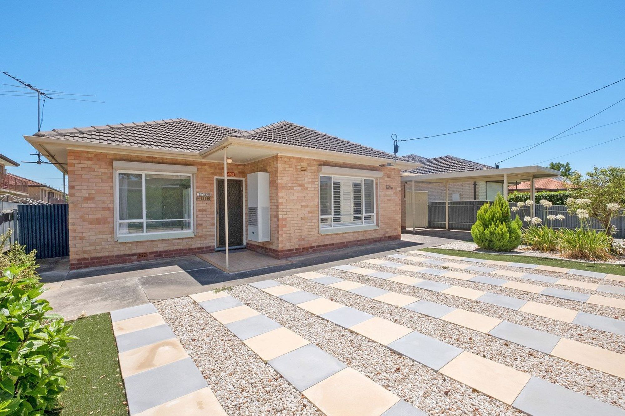 25 Hardy Street, Paradise