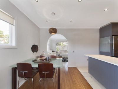 29 Hillview Parade, Lurnea