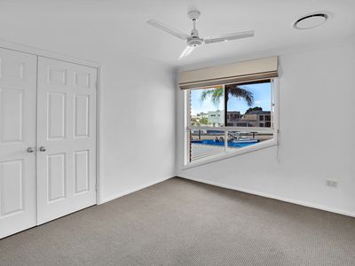 13 Abel Tasman Place, Hollywell