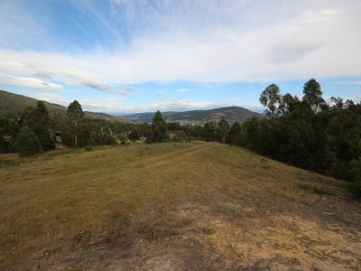 71  Snowy View Heights , Huonville