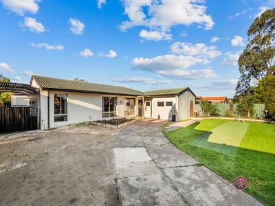 27 Lindy Way, Camillo