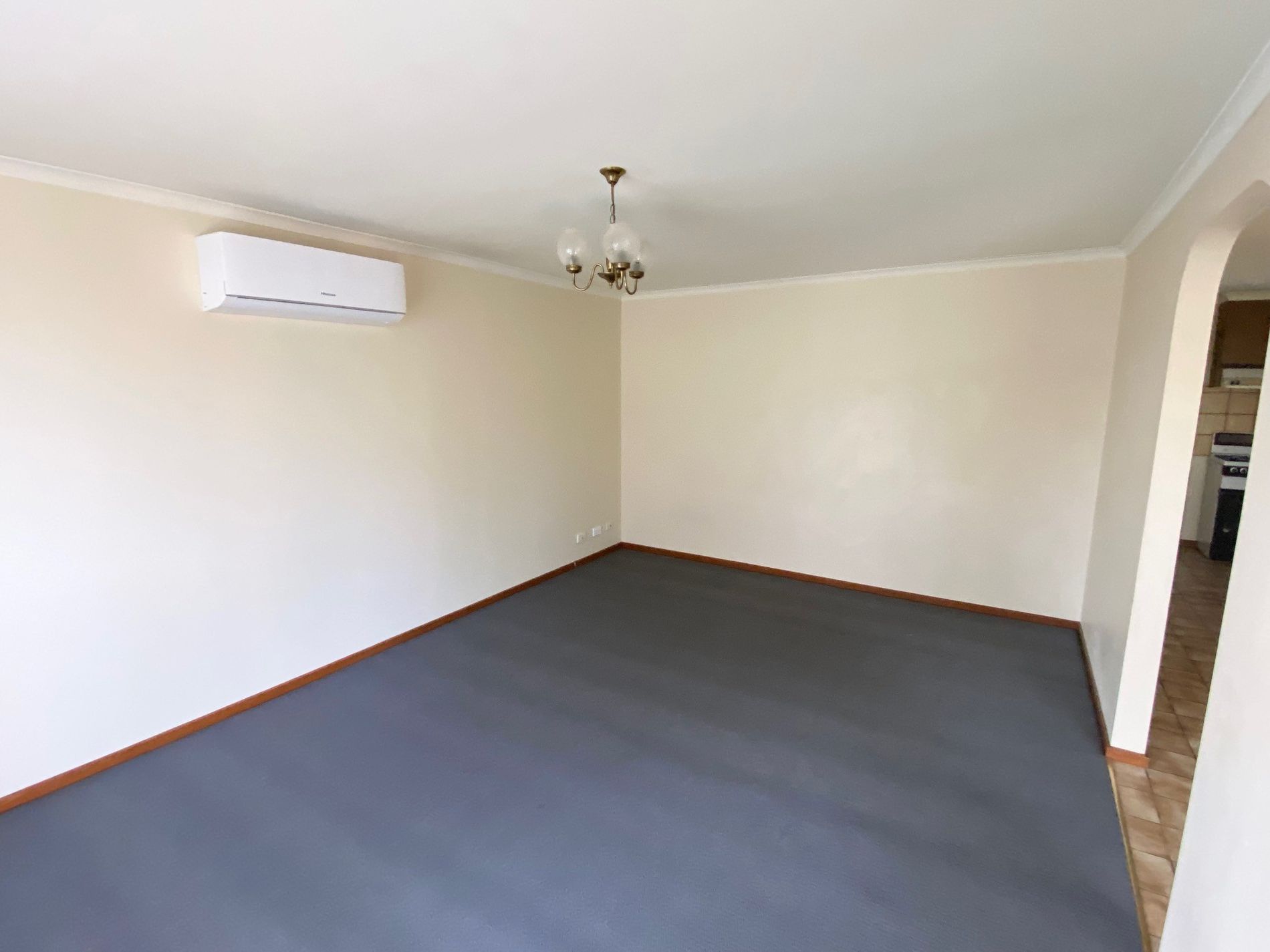 2 / 10 Sinns Avenue, Werribee