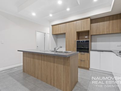 65C Arkana Road, Westminster