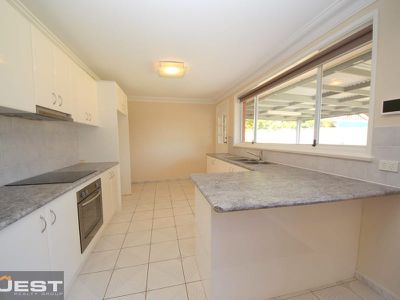 31 Harvey Avenue, Moorebank