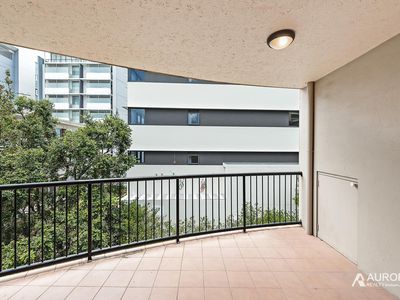 12/240 Wellington Road, Kangaroo Point