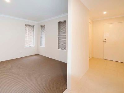2 Dowak Lane, Byford
