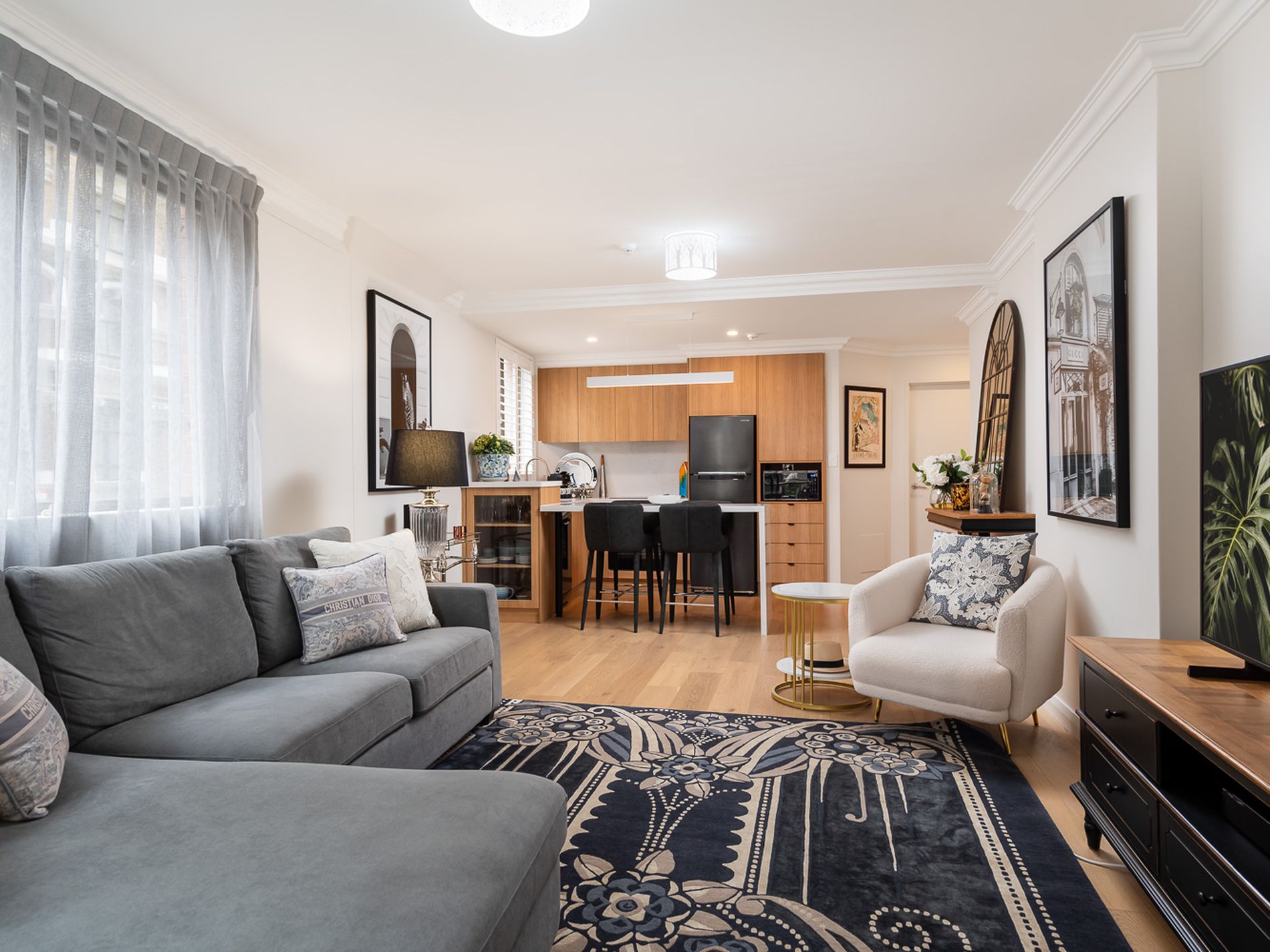 718 / 31-43 King Street, Sydney