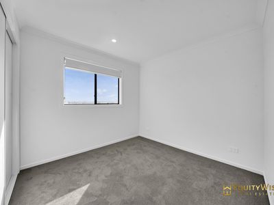 23 Timetable Street, Mambourin