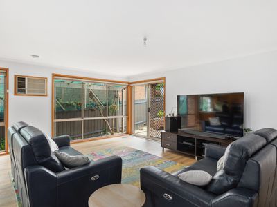 18 Priestley Crescent, Seymour