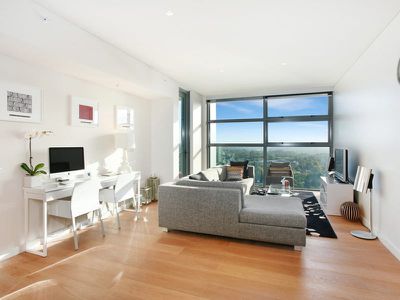 200-220 Pacific Highway, Crows Nest