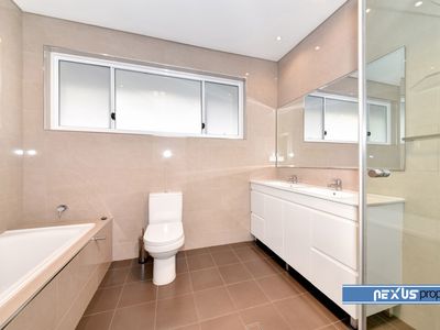 2 Louise Avenue, Chatswood West