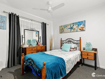12 Lillee Court, Urangan