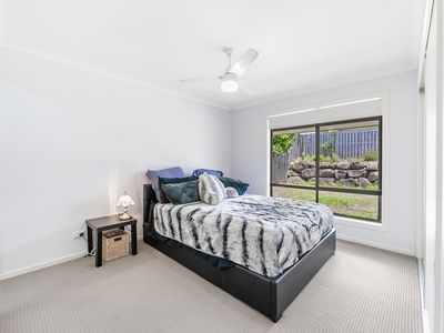 26 Cirrus Way, Coomera