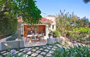 39 Coles Rd, Freshwater