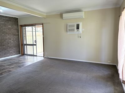 1 / 4 Sugden Street, Tocumwal