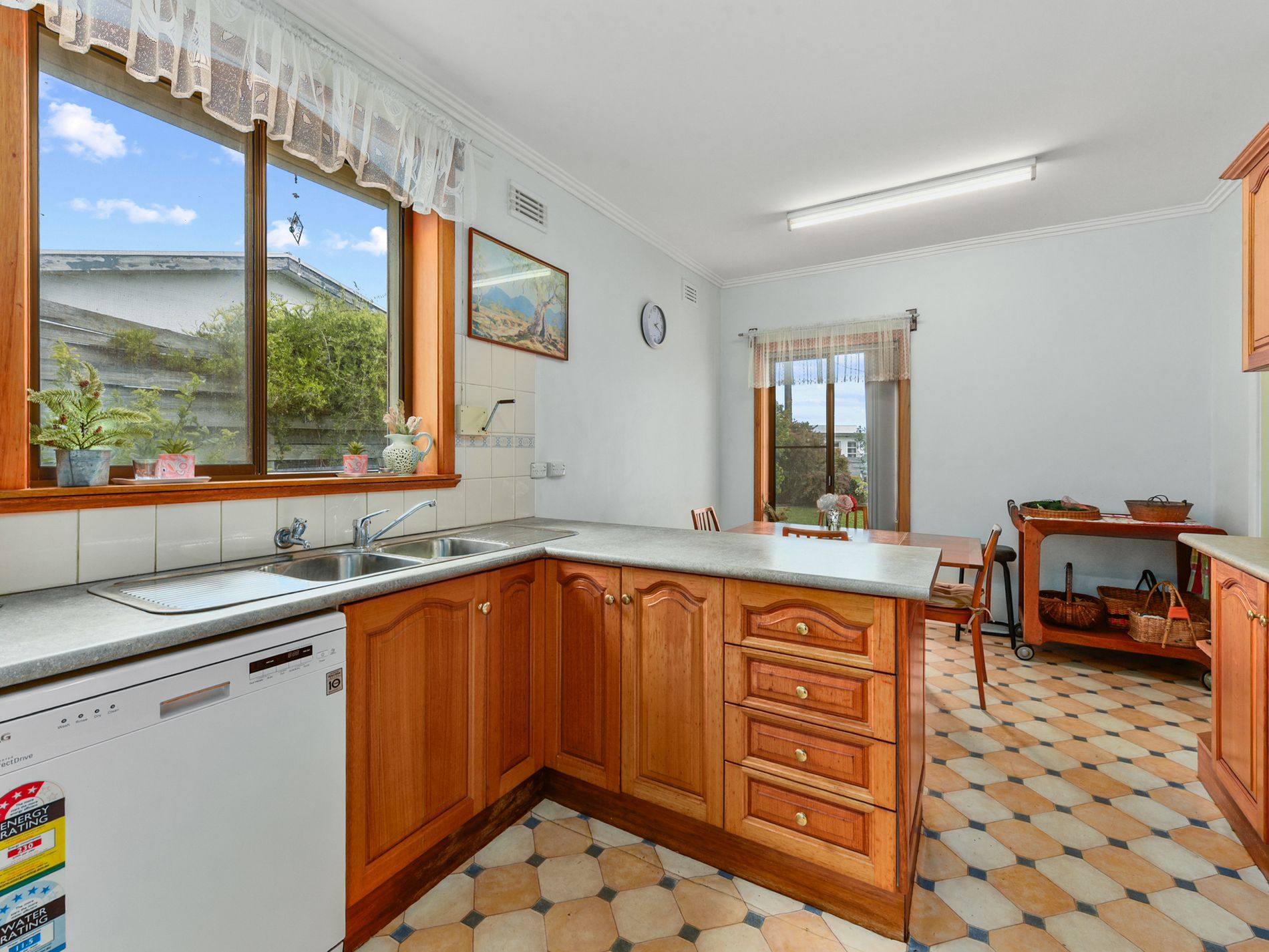 17 Bowering Street, Millicent