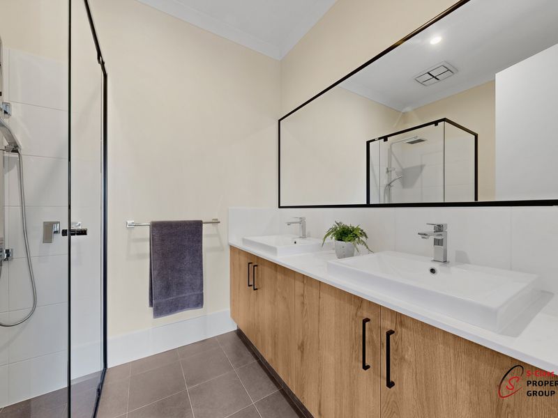 40 Scenograph Drive, Sinagra