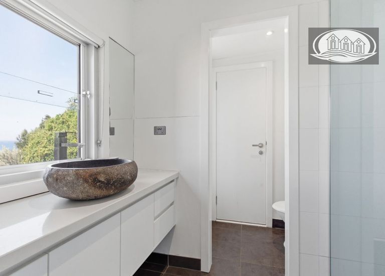 1674 Bridgewater Road, Cape Bridgewater