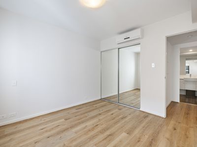 49 / 172 Railway Parade, West Leederville