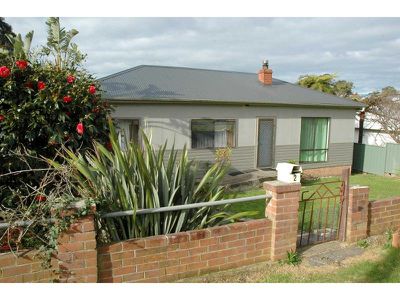 2 Maling Street, Eden