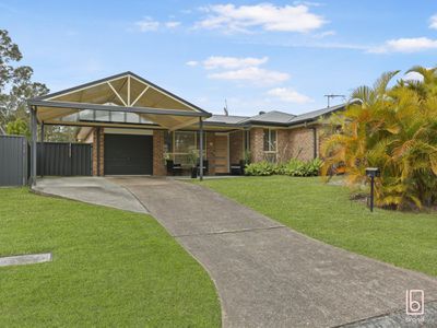 3 Karwin Close, Buff Point