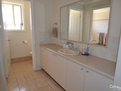 96 Murrayfield Drive, Dubbo