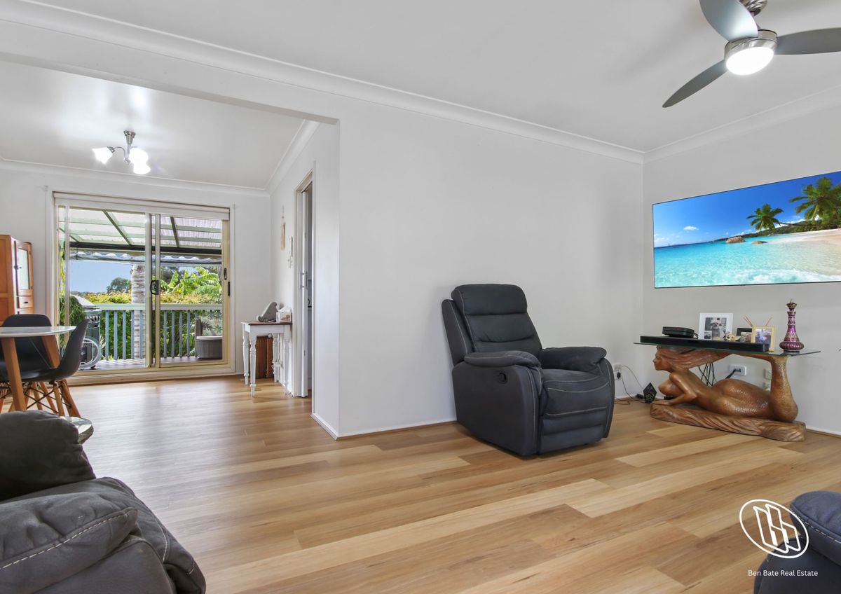 42 Mummaga Lake Drive, Dalmeny