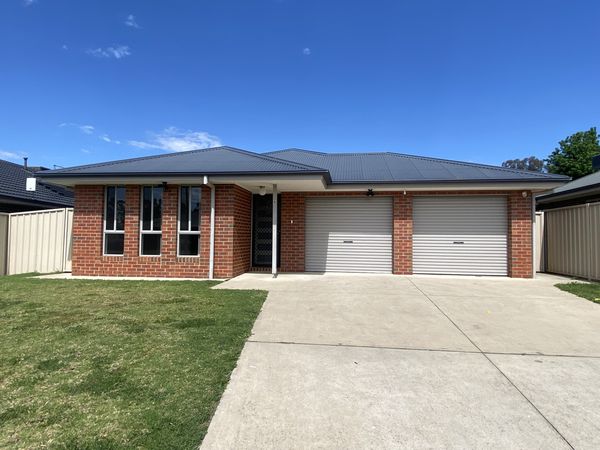 4 Britton Court, Jindera