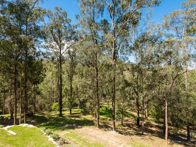 127 Red Cedar Road, Pullenvale