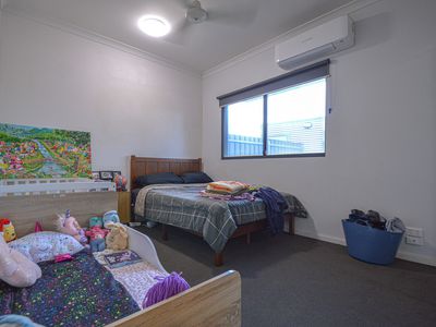 4/8 Beacon Close, South Hedland