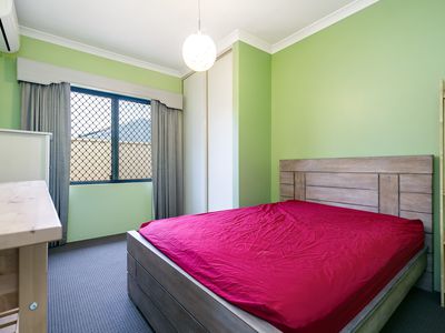 12 Carmine Close, Southern River