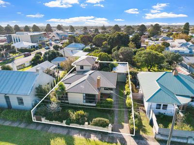 92 Bank Street, Port Fairy