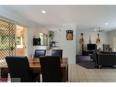 4 Tinaroo Place, Tewantin