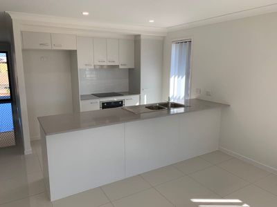 1 / 6 Karto Street, Cambooya