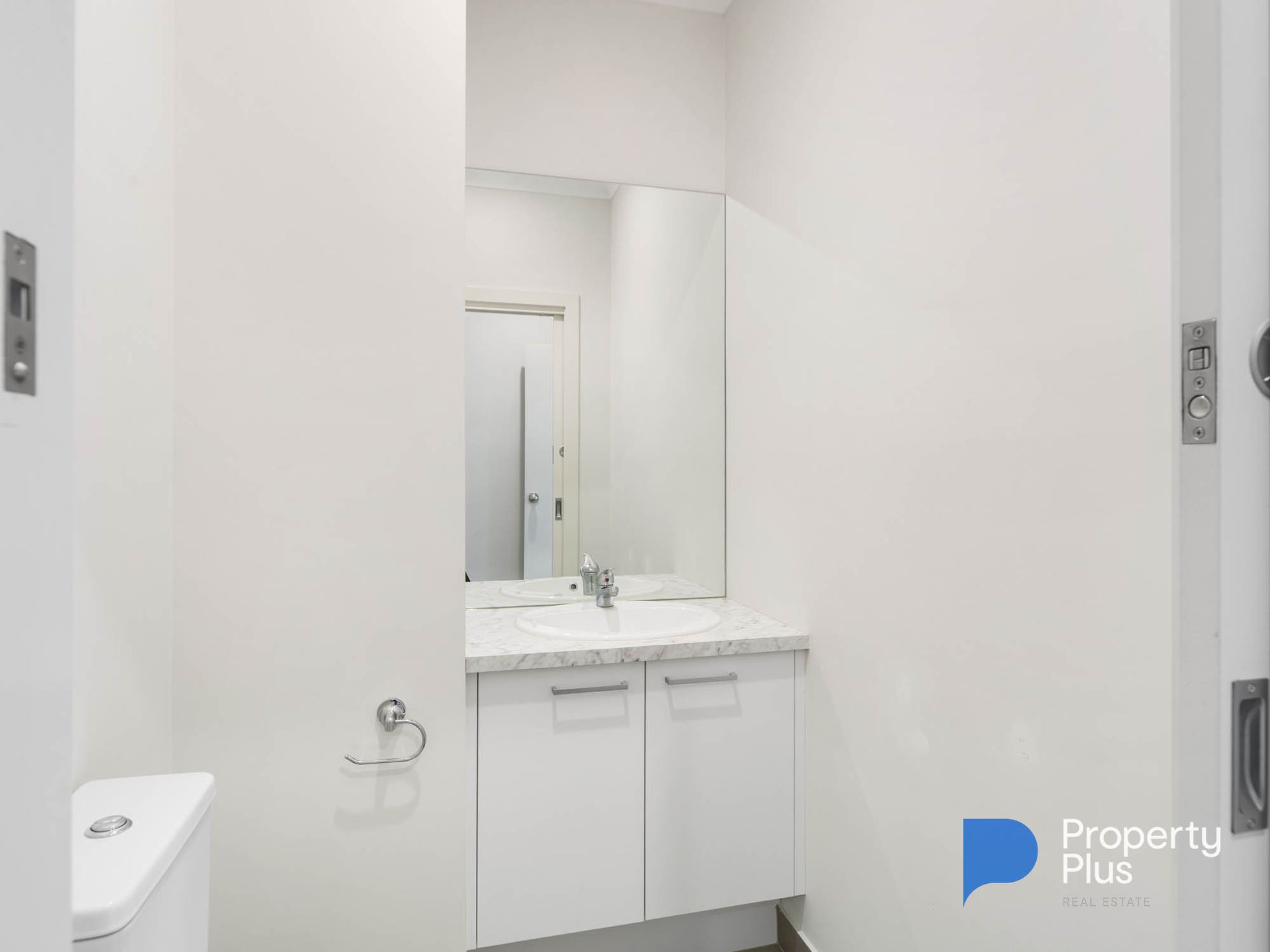 67 Blossom Drive, Epsom